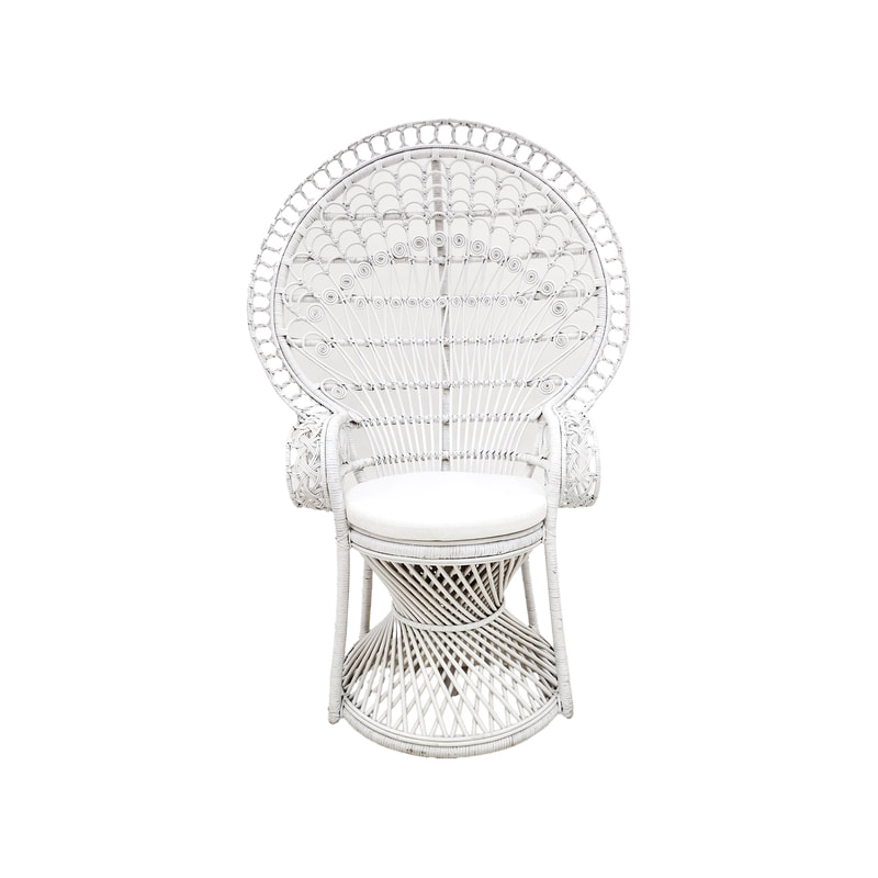 F-AC204-WH Peacock chair with natural cane frame in white
