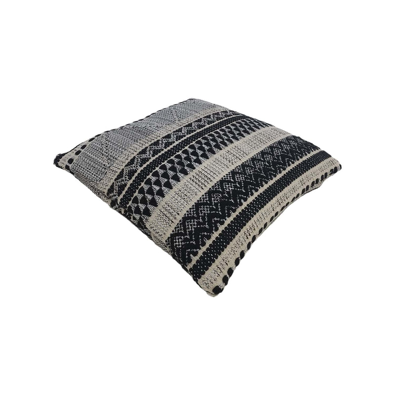 F-CW207-BW Gustave cushion in black & white pattern