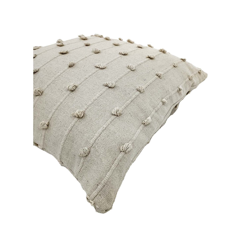 F-CZ204-CR Fennco cushion in cream fabric