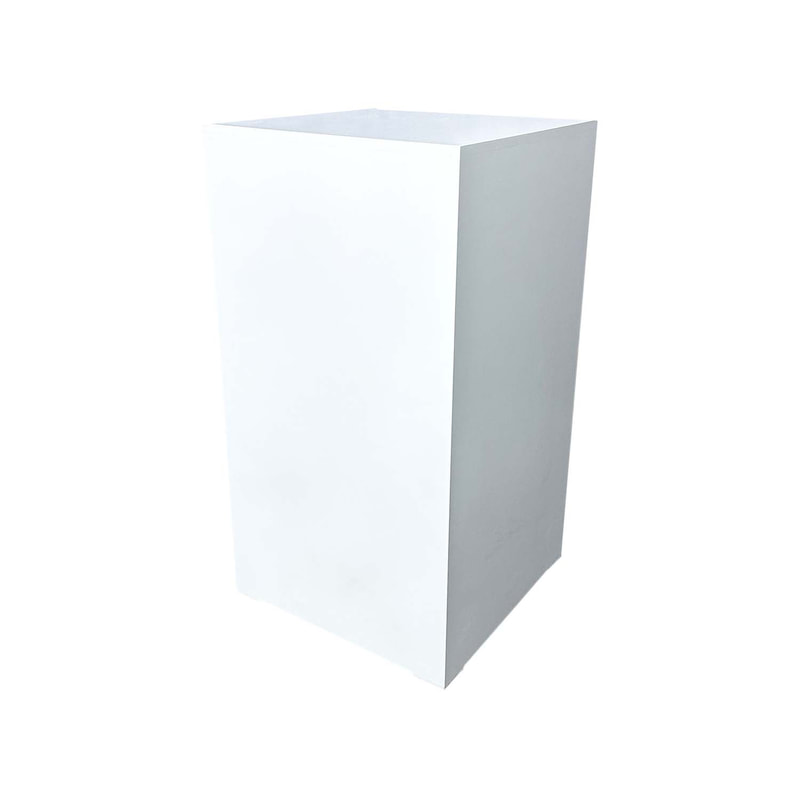 F-PN109-WH Type 9 Plinth in white paint with acrylic top