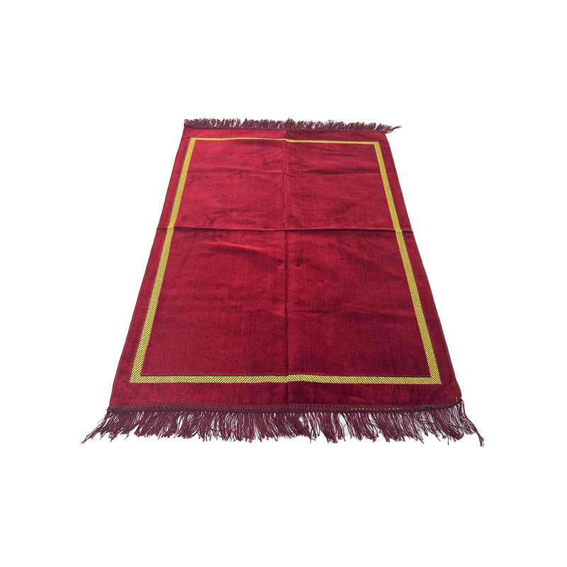 F-PR115-RG Noor prayer mat with red & gold arabic pattern