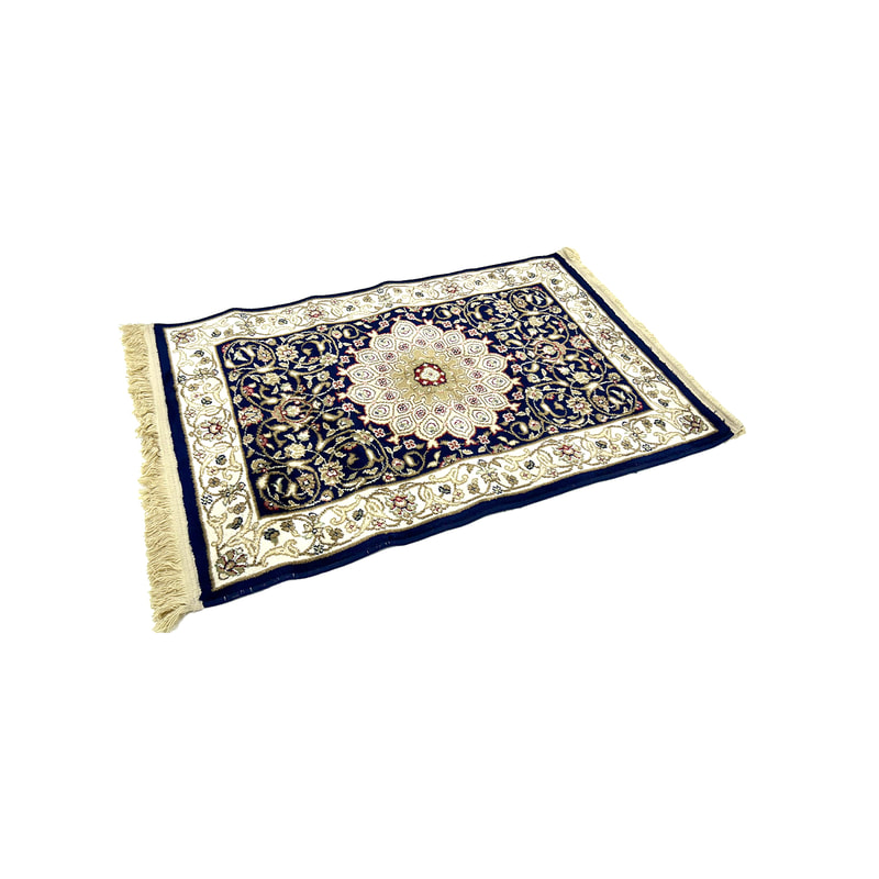 F-PR120-BG Hessa prayer mat with black and pale gold arabic pattern